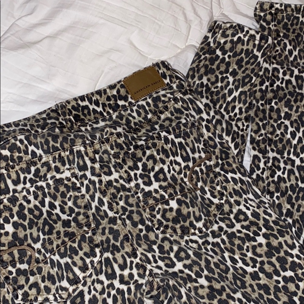 Printed American eagle jeans
